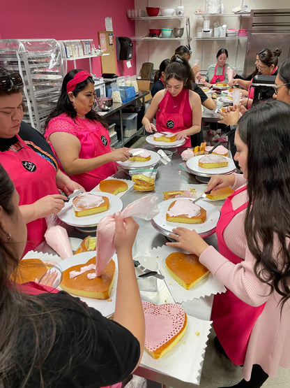 Hello Kitty Heart Cake Class - Sunday March 30th @12pm