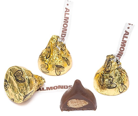 Hershey's Kisses Gold w/ Almonds - 2LBS