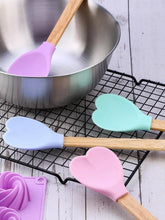Heart Design Cooking Spoon - 1pc